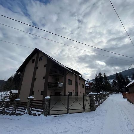 Pensiunea Valea Galbenei Hotel Lepus Kültér fotó